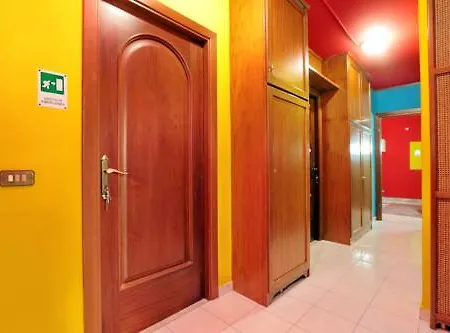 فندق مبيت وإفطار And روما